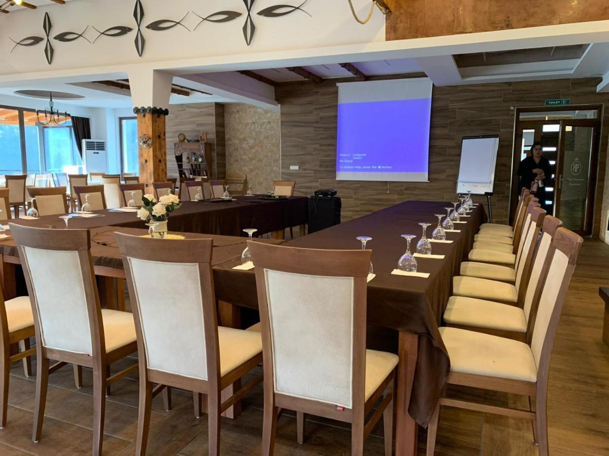 Hotel Panorama Rugove Печ Екстер'єр фото
