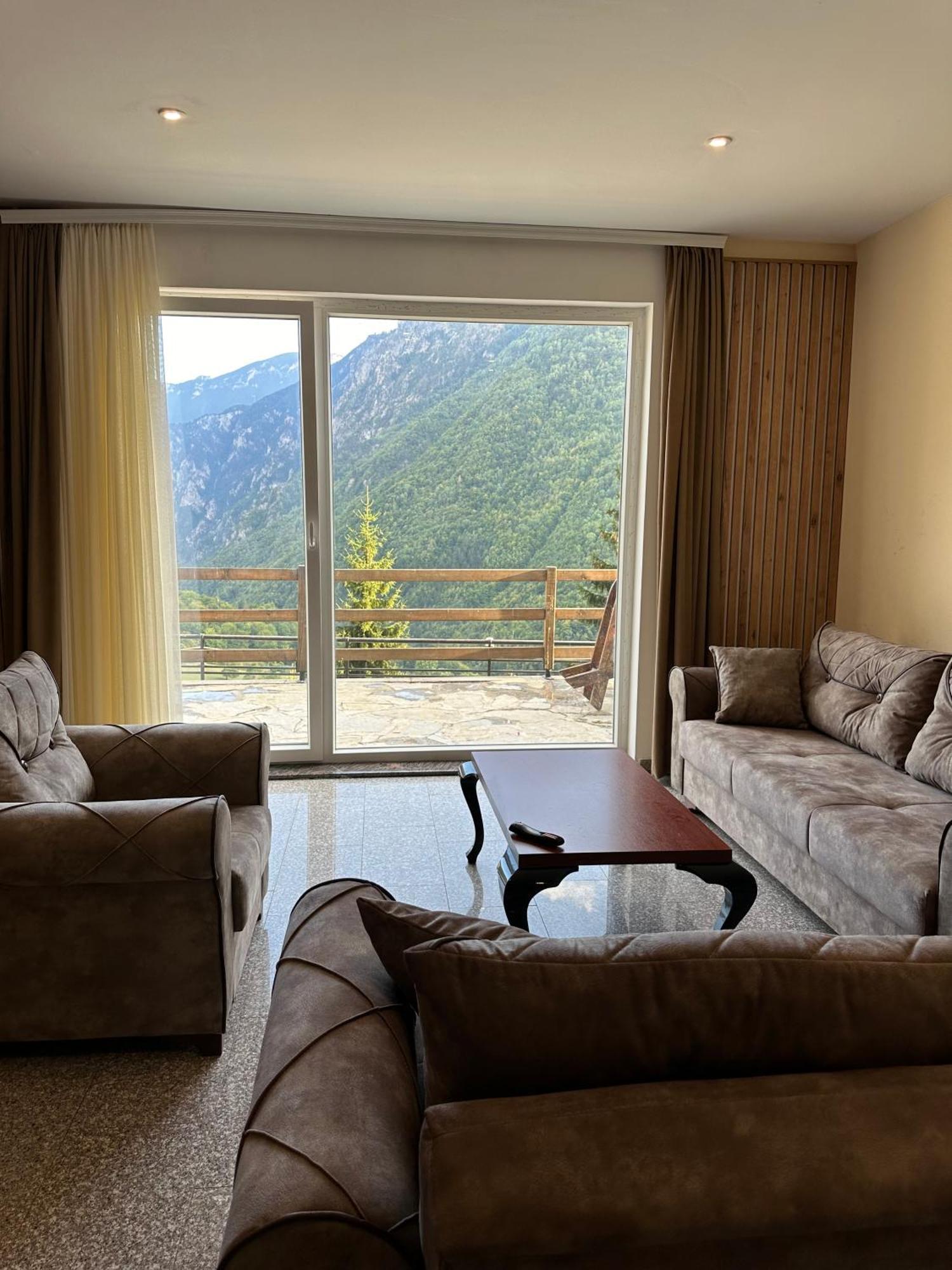Hotel Panorama Rugove Печ Екстер'єр фото
